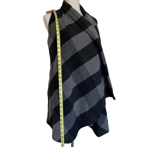 Talia swing style plaid vest - Picture 6 of 12